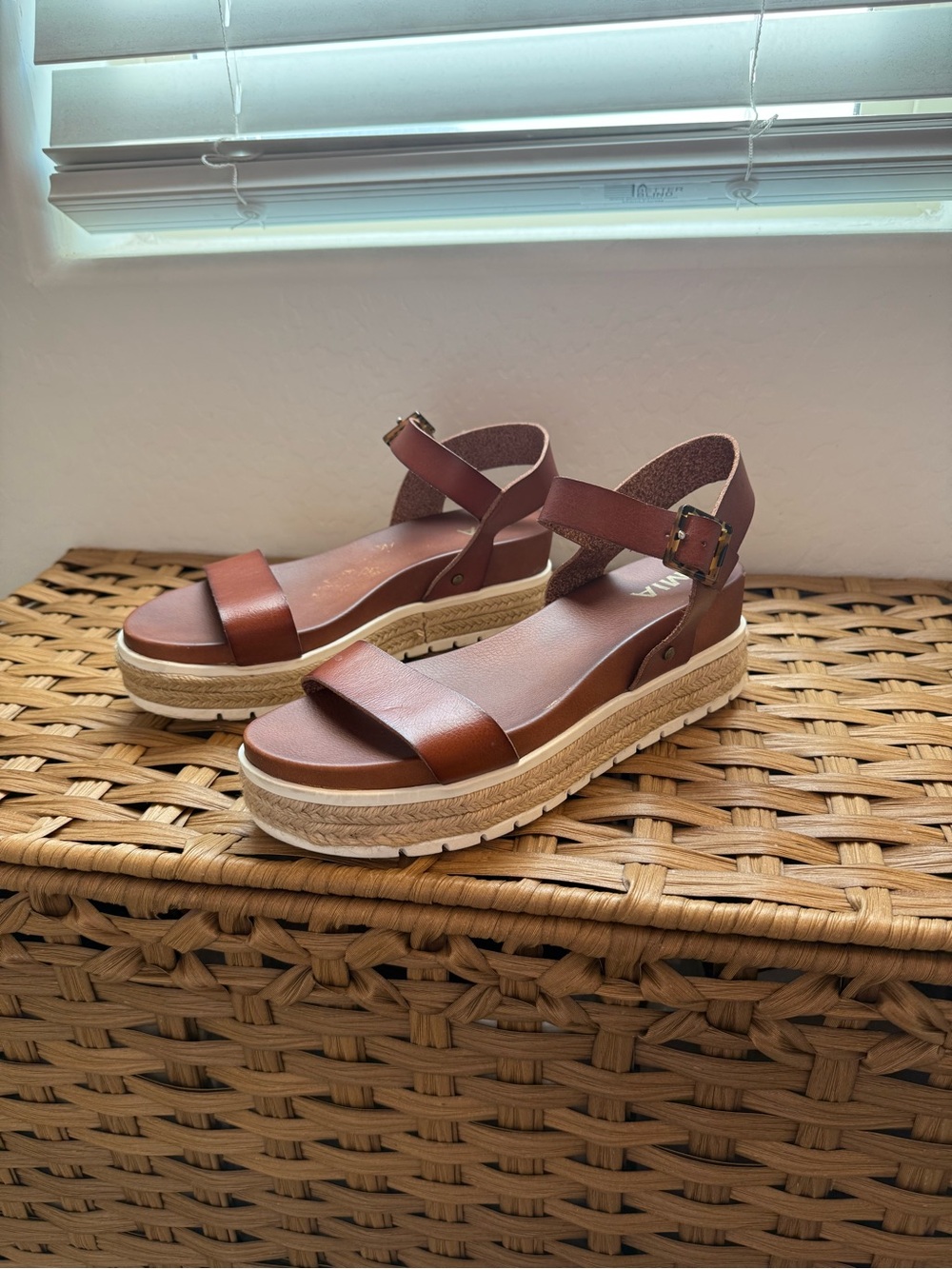 MIA Women’s Brown Leather Platform Espadrille Sandals, Size 9